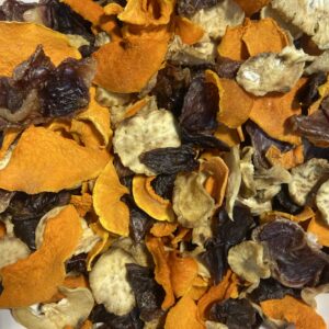 Chicken Veg trail mix closeup